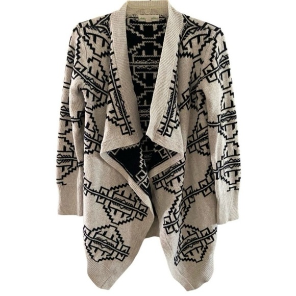 Staring at Stars Cream and Black Geometric Cardigan Medium - Picture 2 of 7